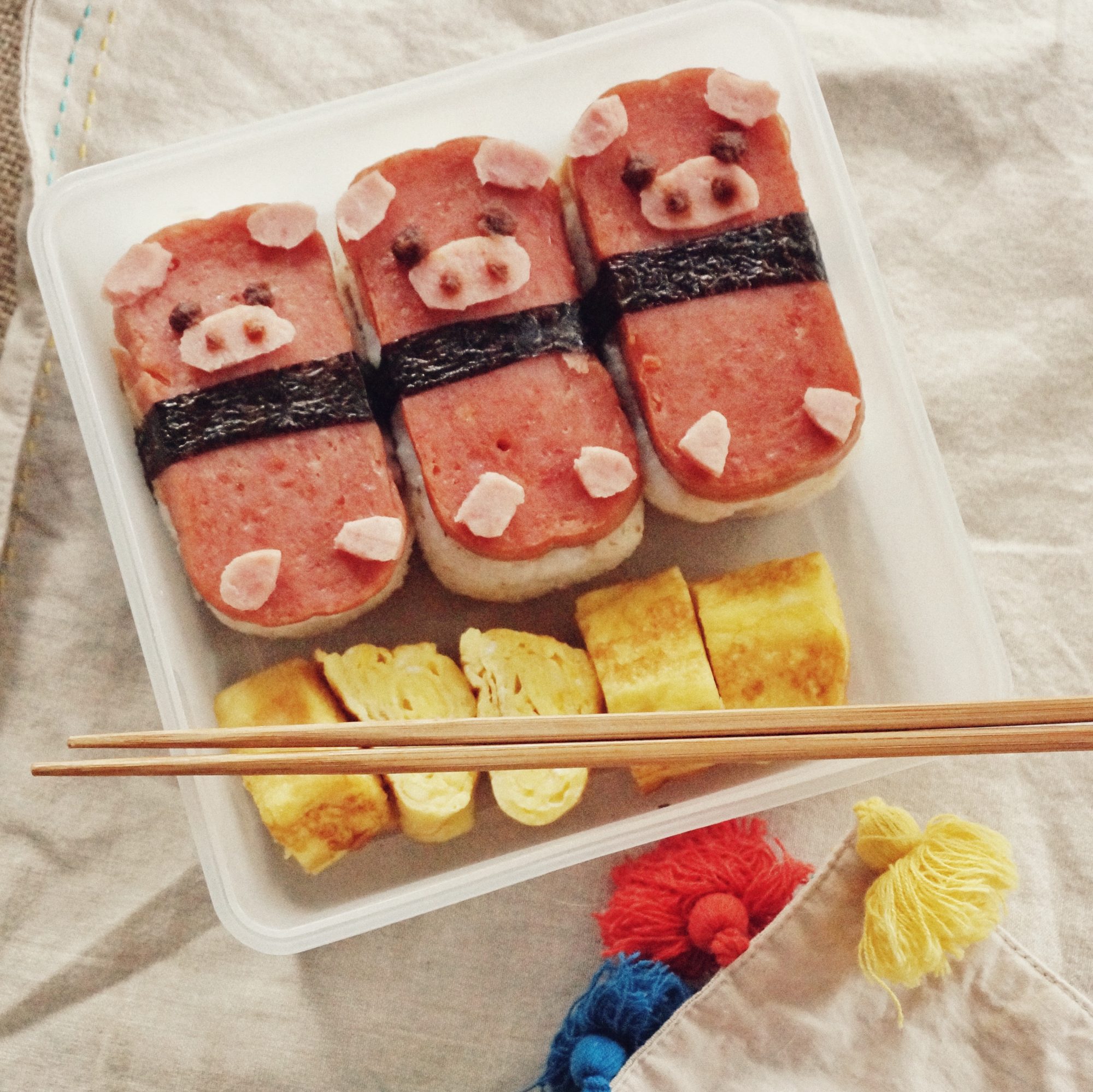 A lunchbox made by Kexin